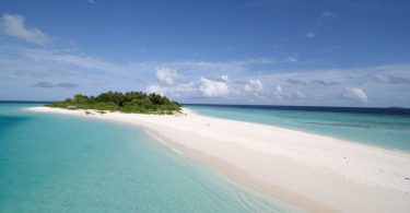 Uninhabited island in the Maldives