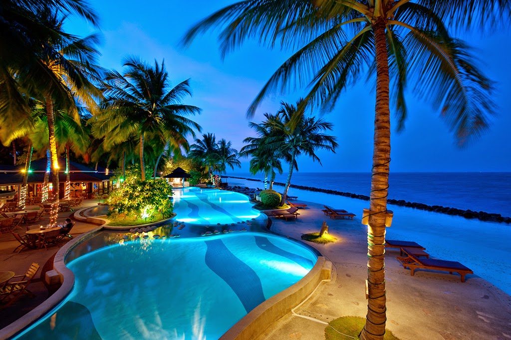Pool, Royal Island Resort & Spa