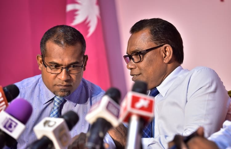 Ruling Progressive Party of Maldives (PPM) Secretary-General and Nilandhoo MP Abdullah Khaleel (L) with the party's deputy leader and Fonadhoo MP Abdul Raheem Abdullah at a press conference held at the party's headquarters on September 12, 2017. MIHAARU PHOTO / NISHAN ALI