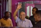 Former president and PPM leader Maumoon Abdul Gayoom waves to his supporters outside the PPM Office. PHOTO/MIHAARU