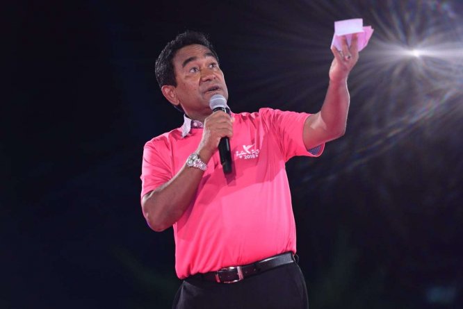 Yameen at a rally