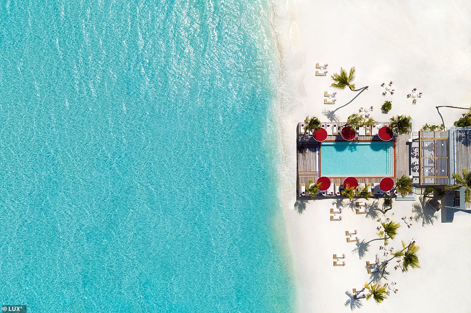 Lux North Male Atoll offers a truly new take on Maldivian luxury, pushing the boundaries of glamour and style and breaking the mould of island life - exclusive jet-set chic at its absolute finest